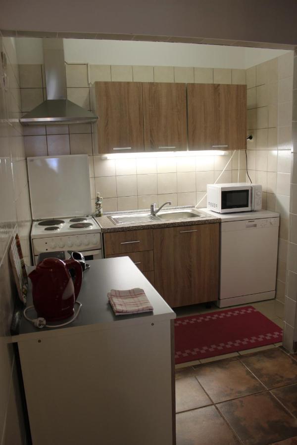 Apartment Mis Floura Rijeka Exteriör bild
