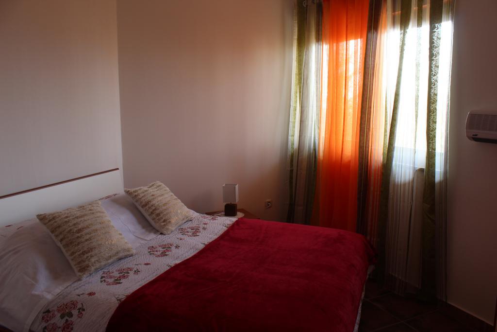Apartment Mis Floura Rijeka Exteriör bild
