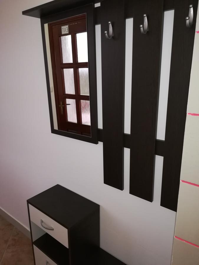 Apartment Mis Floura Rijeka Exteriör bild